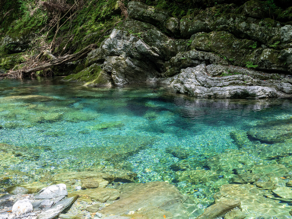 安居渓谷・水晶淵