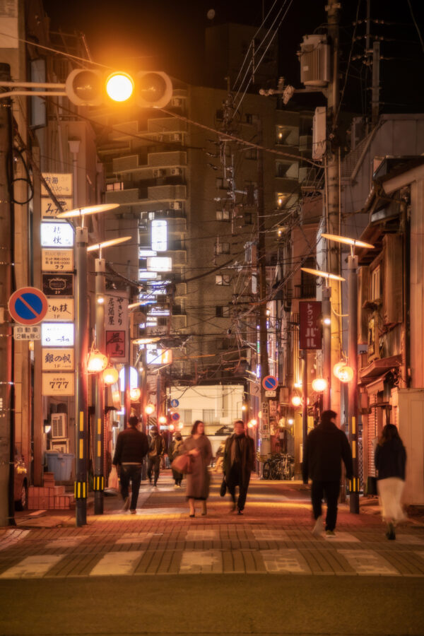 徳島の夜の裏路地