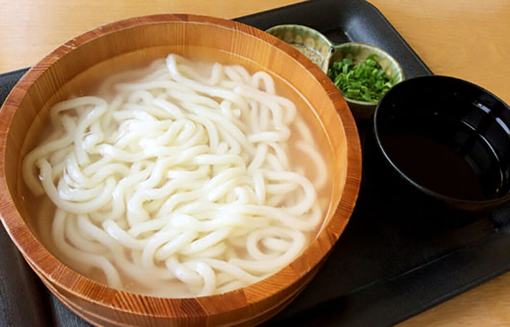 土成町名物たらいうどん