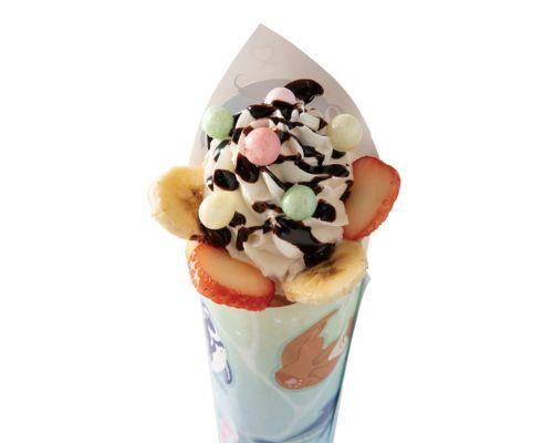 四国水族館内のカフェで人気のおいりをあしらったクレープ
