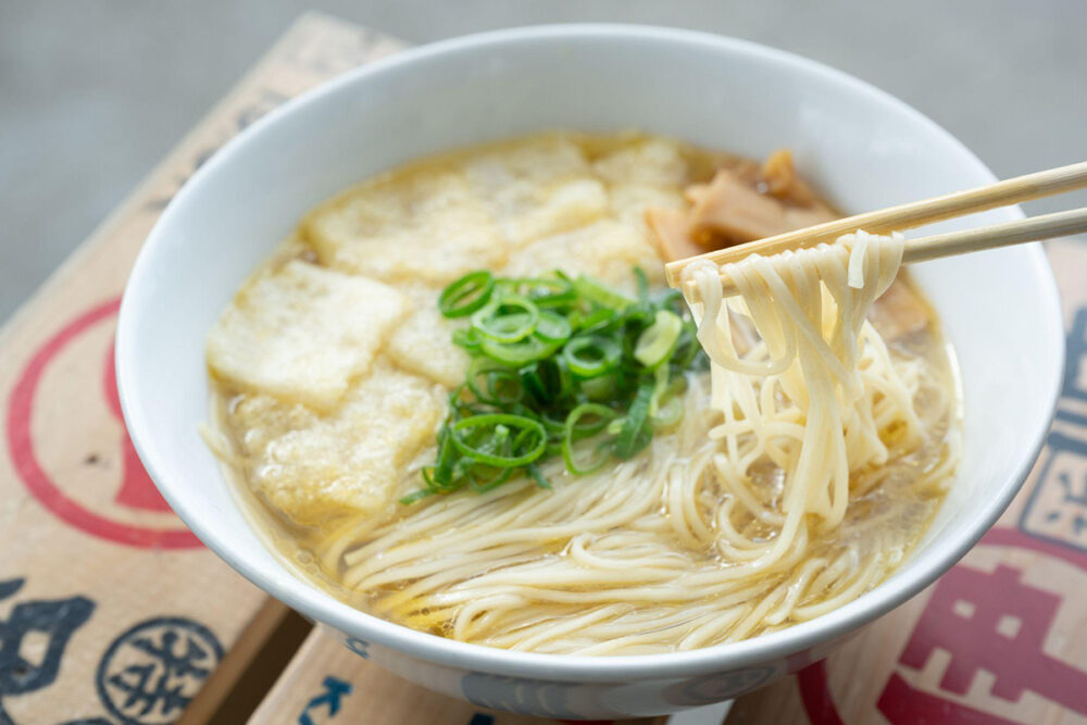 朝ラー好きにはたまらない「煮干そば」