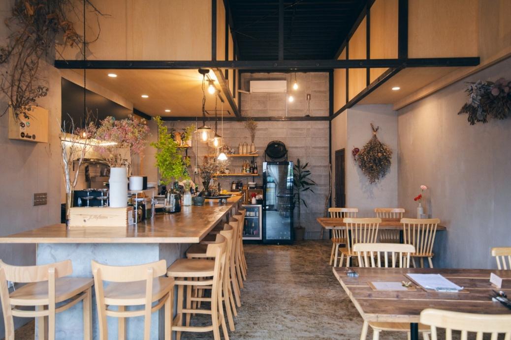 「ALO」の店内