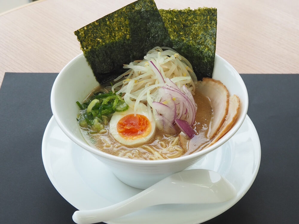 にし阿波系ラーメン