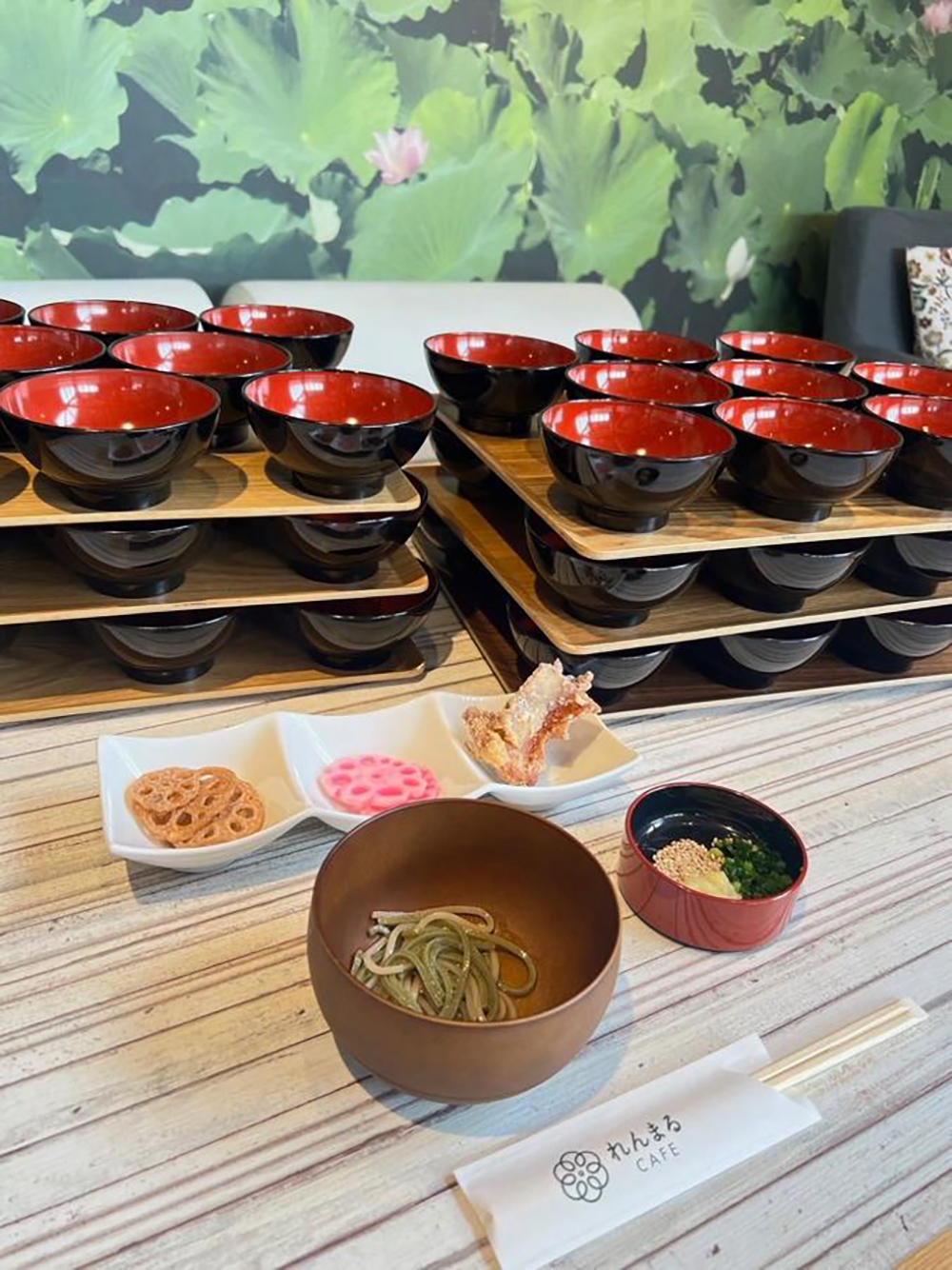 「わんこうどん」はれんまるカフェのチャレンジメニュー