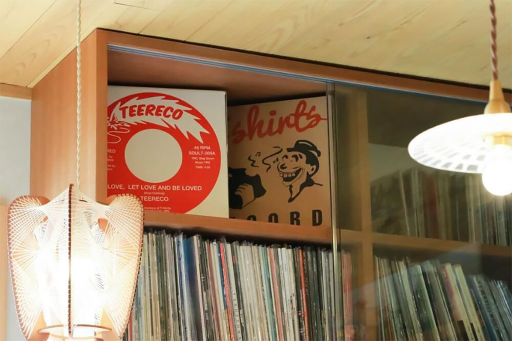 喫茶サンセットタウン・ご主人のレコードコレクション
