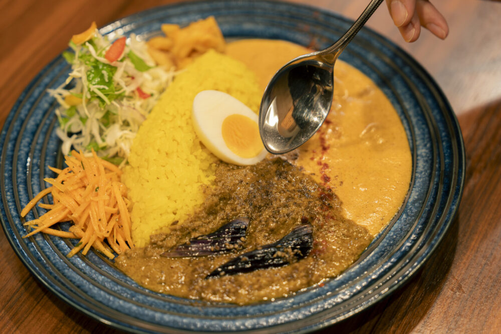 「無添加インド家庭料理BONGA」の「もりおカレー」
