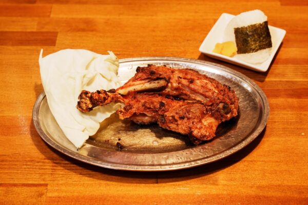 りぶやの骨付鳥とおにぎり