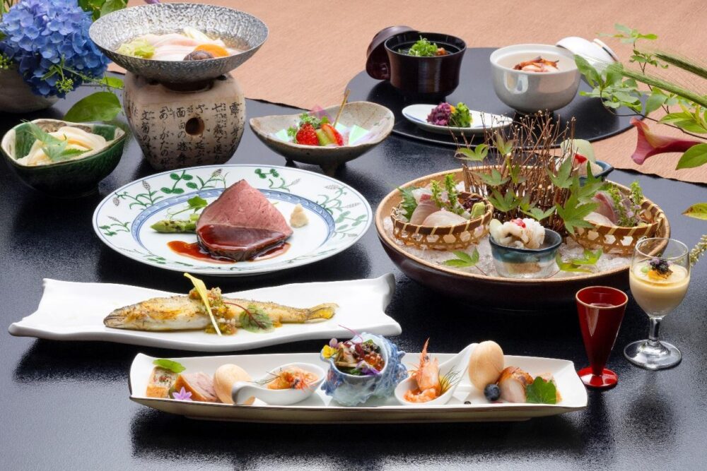 夕凪の湯HOTEL 花樹海・食事処「夕凪」の夕食