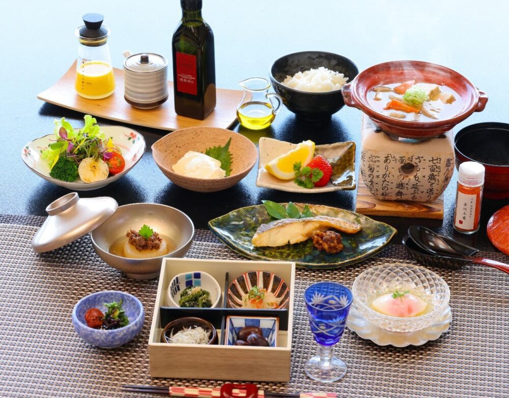 夕凪の湯HOTEL 花樹海・食事処「夕凪」の朝食