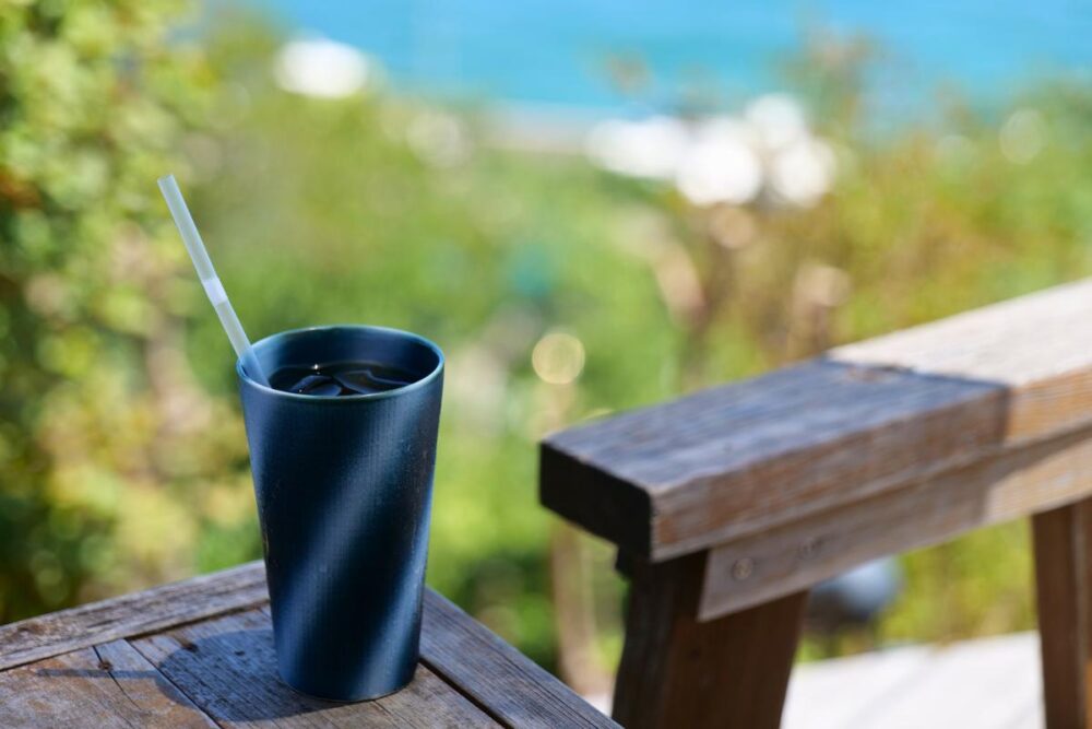 「海のみえるカフェ」のアイスコーヒー