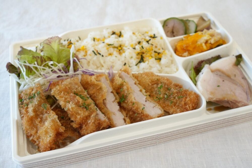 日替わりで提供される「オイシイオト」のお弁当