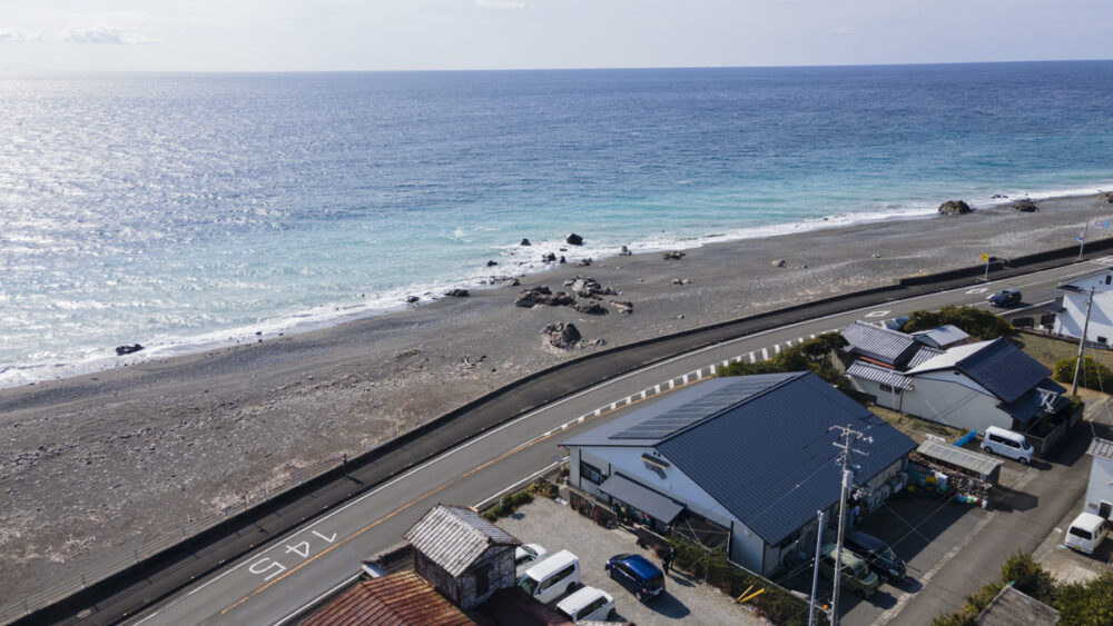 目の前に広がる絶景の海