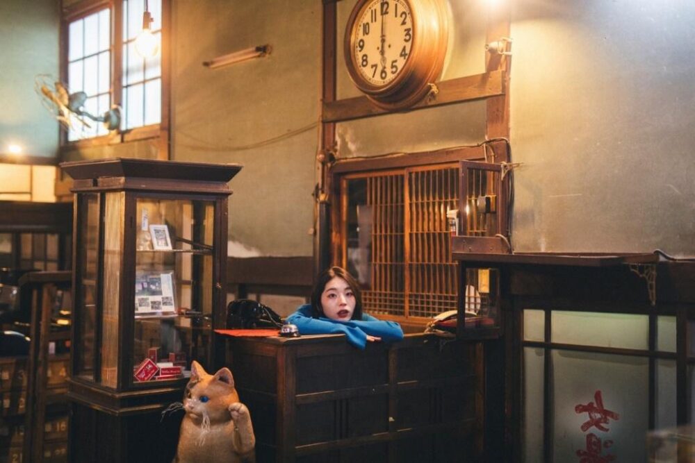 大正・昭和のノスタルジックな世界観を醸し出すレアな物がたくさん
