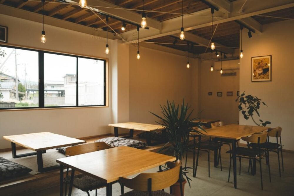 農家カフェandドッグランapoの店内は落ち着いた雰囲気