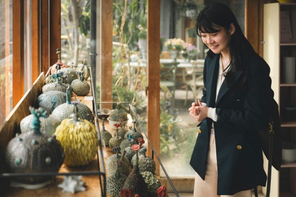 他では見られない独特な作品が並ぶ
