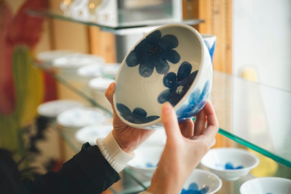 砥部焼・東窯のかわいい器