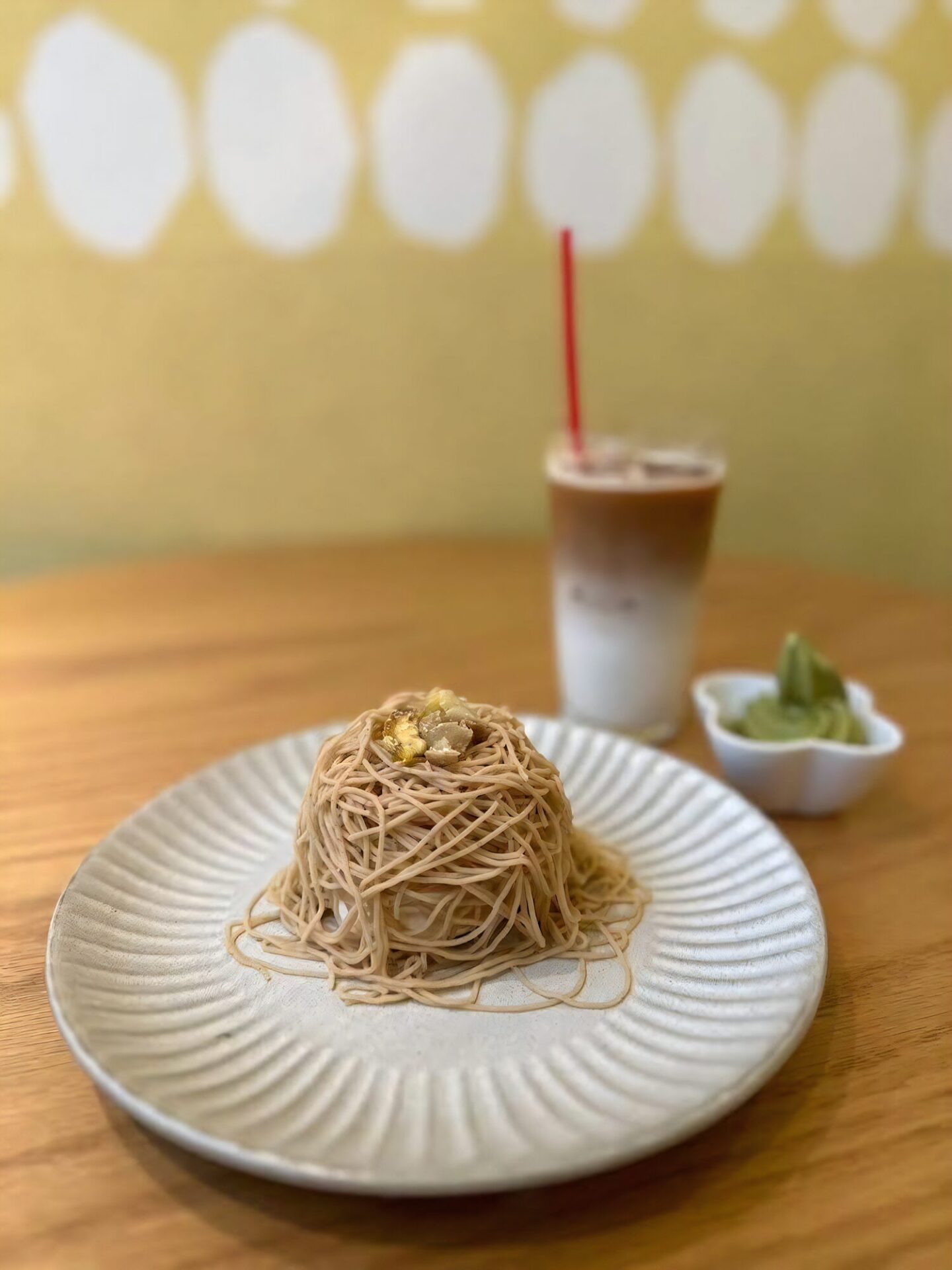 和栗カフェいちじゃもの「カヌレのモンブラン」