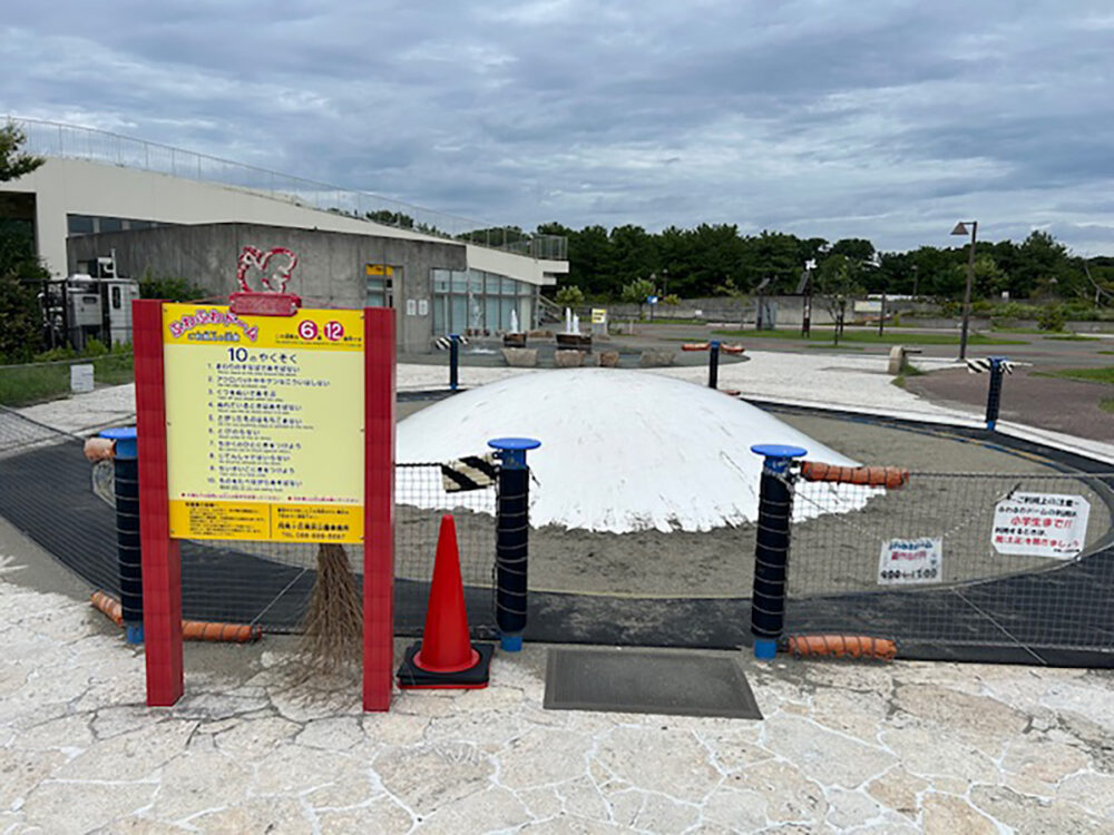 月見ヶ丘海浜公園のふわふわドーム