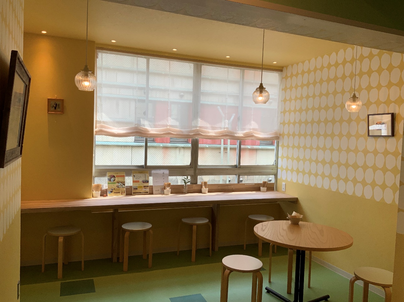 「和栗カフェ いちじゃもの」の店内