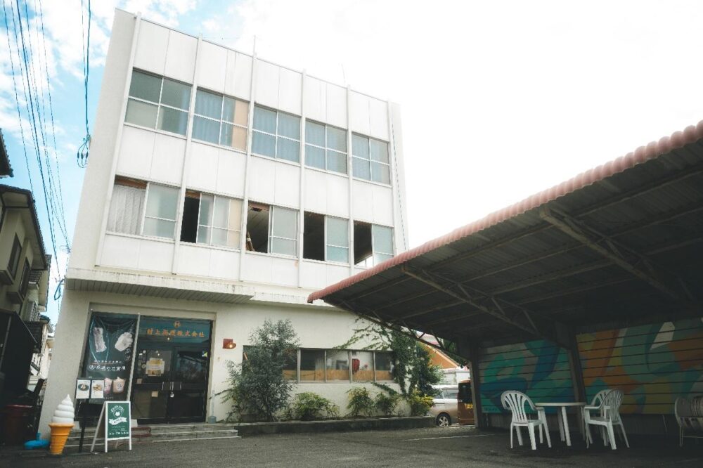 EKINONEKIのビル全体外観