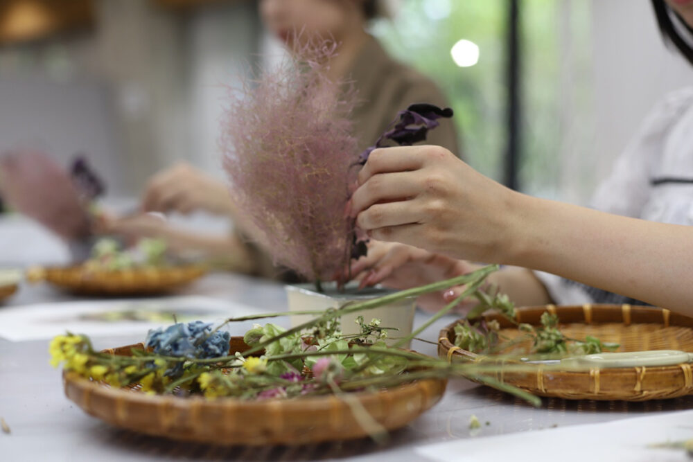 まんのう公園内のハーブ教室