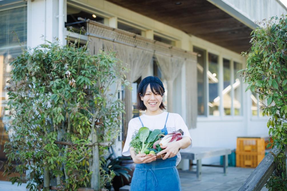 かま屋の女性スタッフ
