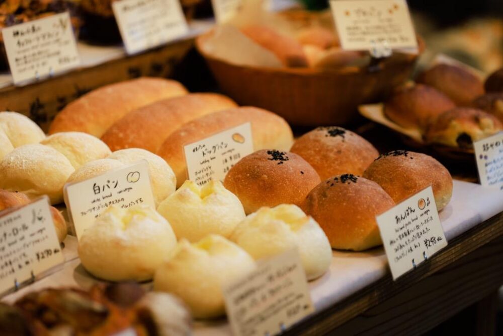 かまパン&ストアに並ぶパン