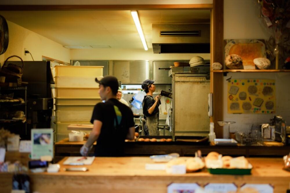 かまパン&ストアで働くスタッフさん