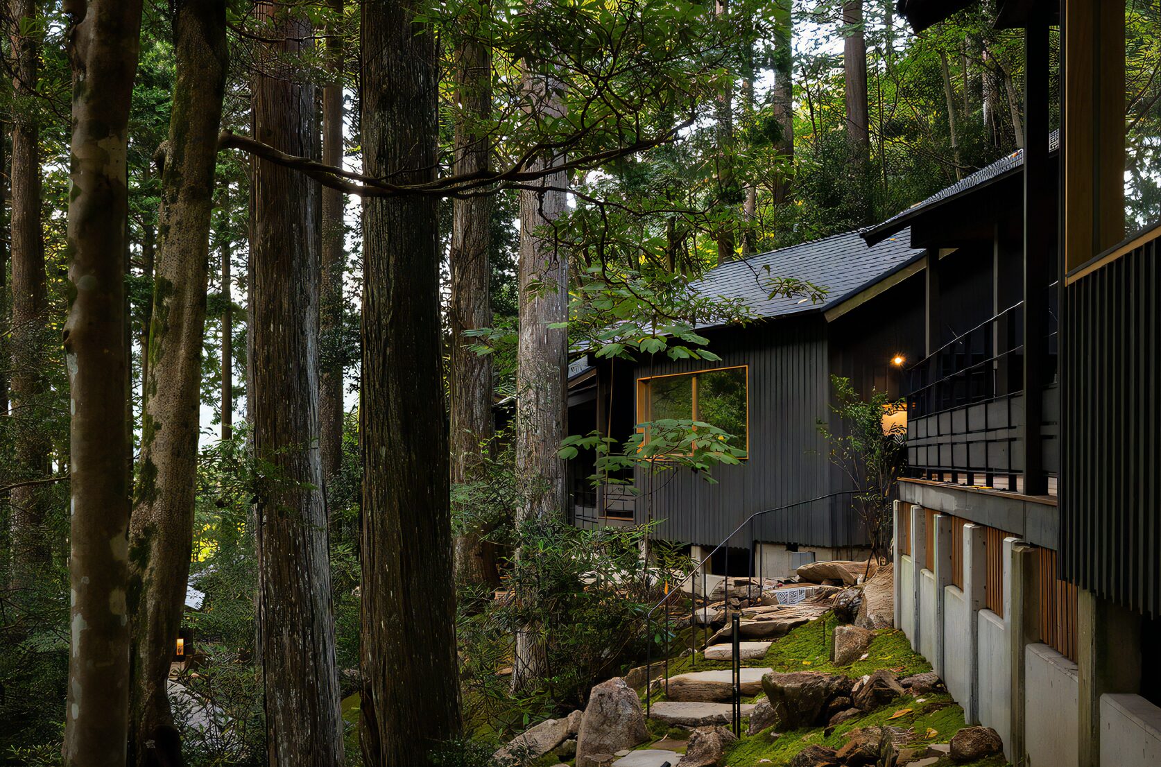 ネイチャーホテル・ナルカワの外観 