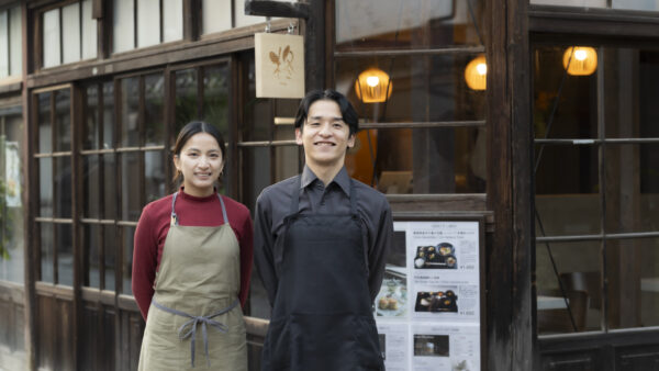 クラウドファンディングを実施した村上さん夫妻