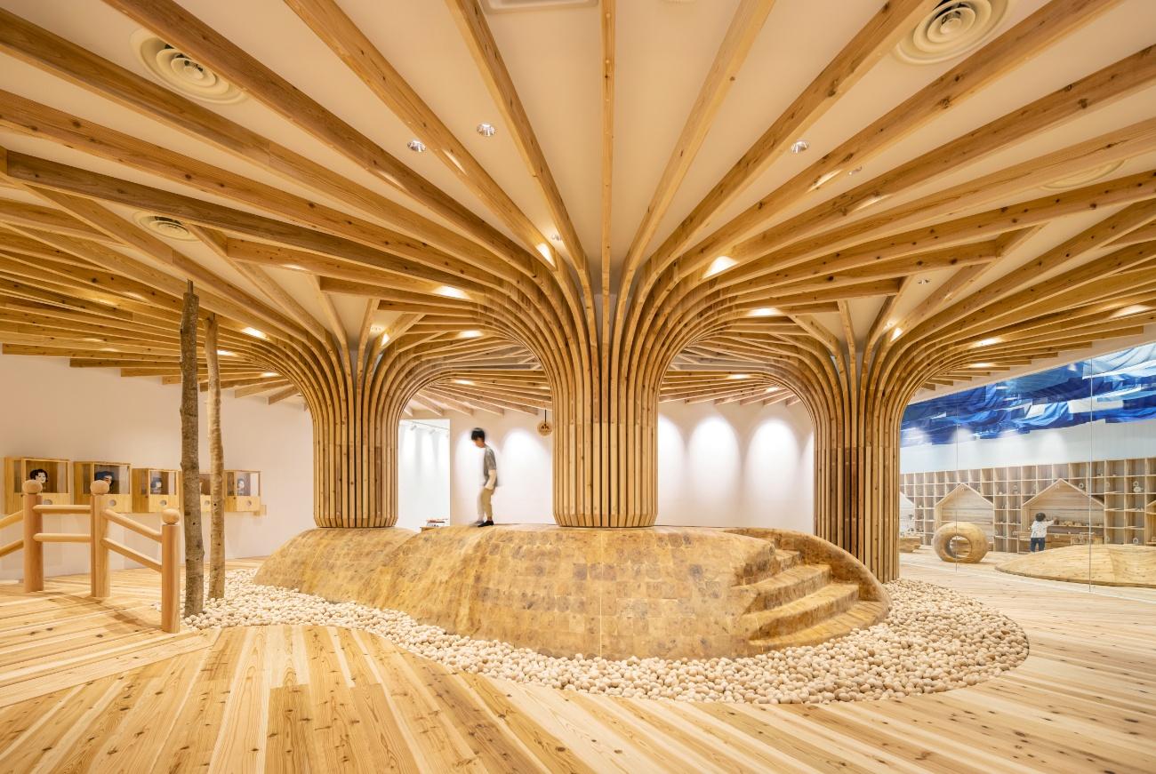 「徳島木のおもちゃ美術館」内・里山ひろば