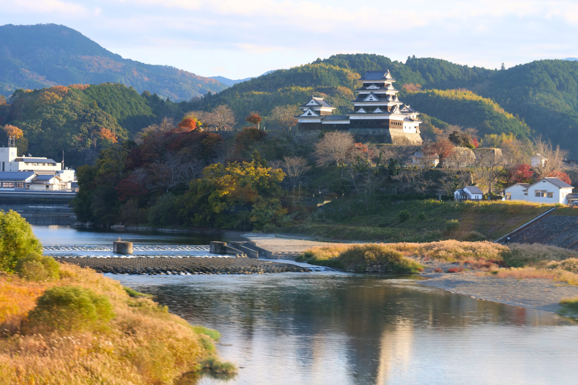 日本初の木造復元天守・大洲城