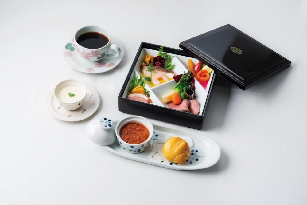 伊予灘ものがたり八幡浜編の食事（提供：JR四国）