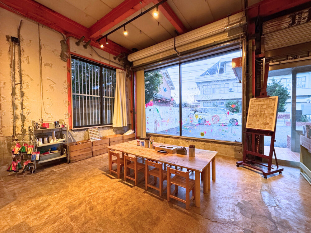 「アートバンク三豊」のスケッチブース